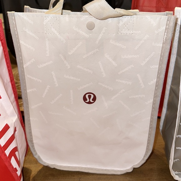 Lot of Lululemon Bags - Set of 10 - Picture 5 of 12